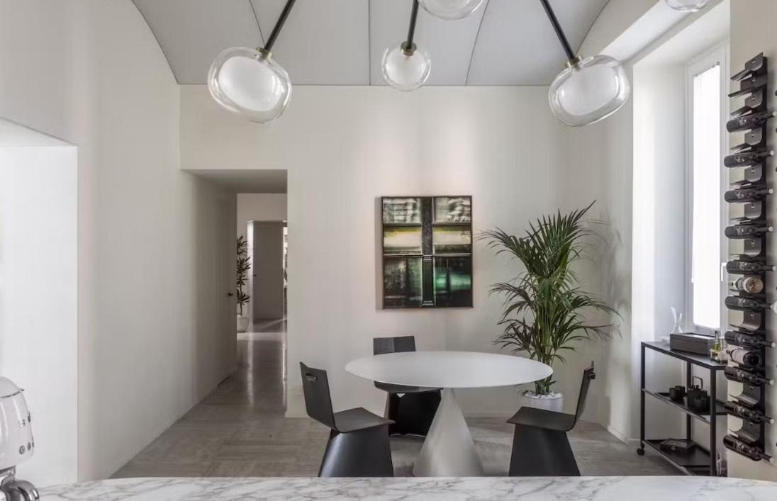 Celestial Apartment *